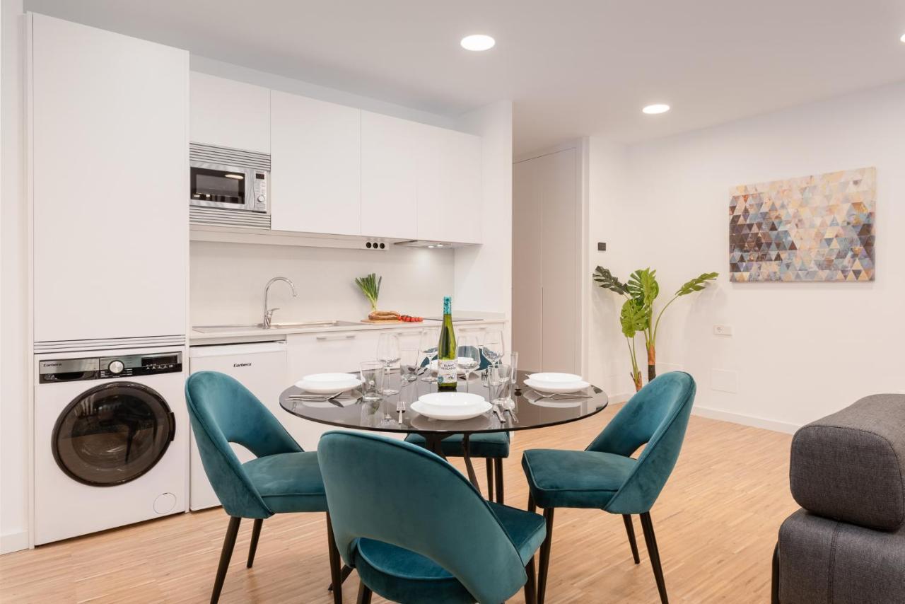 I Loft Santiago By Upper Luxury Housing Apartment ซานติอาโก เด กอมโปสเตลา ภายนอก รูปภาพ