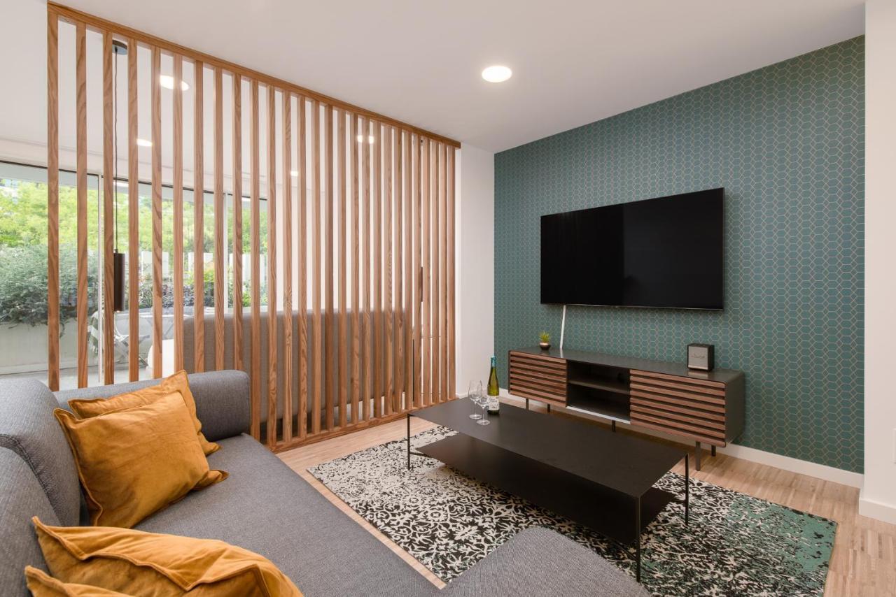 I Loft Santiago By Upper Luxury Housing Apartment ซานติอาโก เด กอมโปสเตลา ภายนอก รูปภาพ