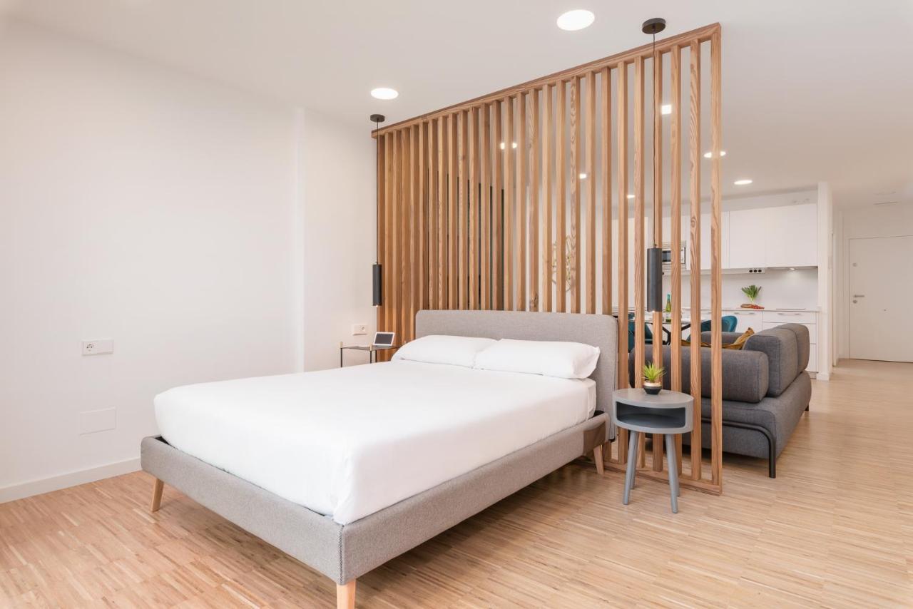 I Loft Santiago By Upper Luxury Housing Apartment ซานติอาโก เด กอมโปสเตลา ภายนอก รูปภาพ