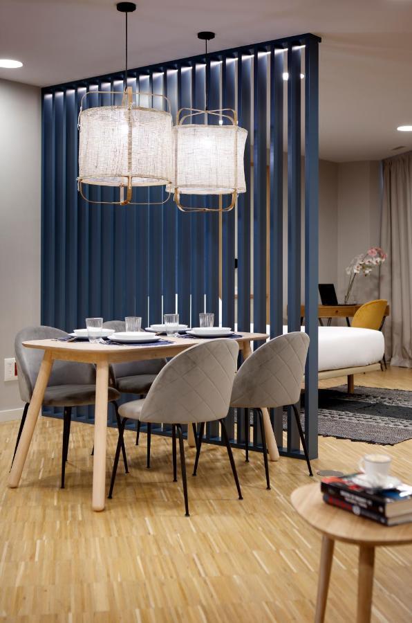 I Loft Santiago By Upper Luxury Housing Apartment ซานติอาโก เด กอมโปสเตลา ภายนอก รูปภาพ