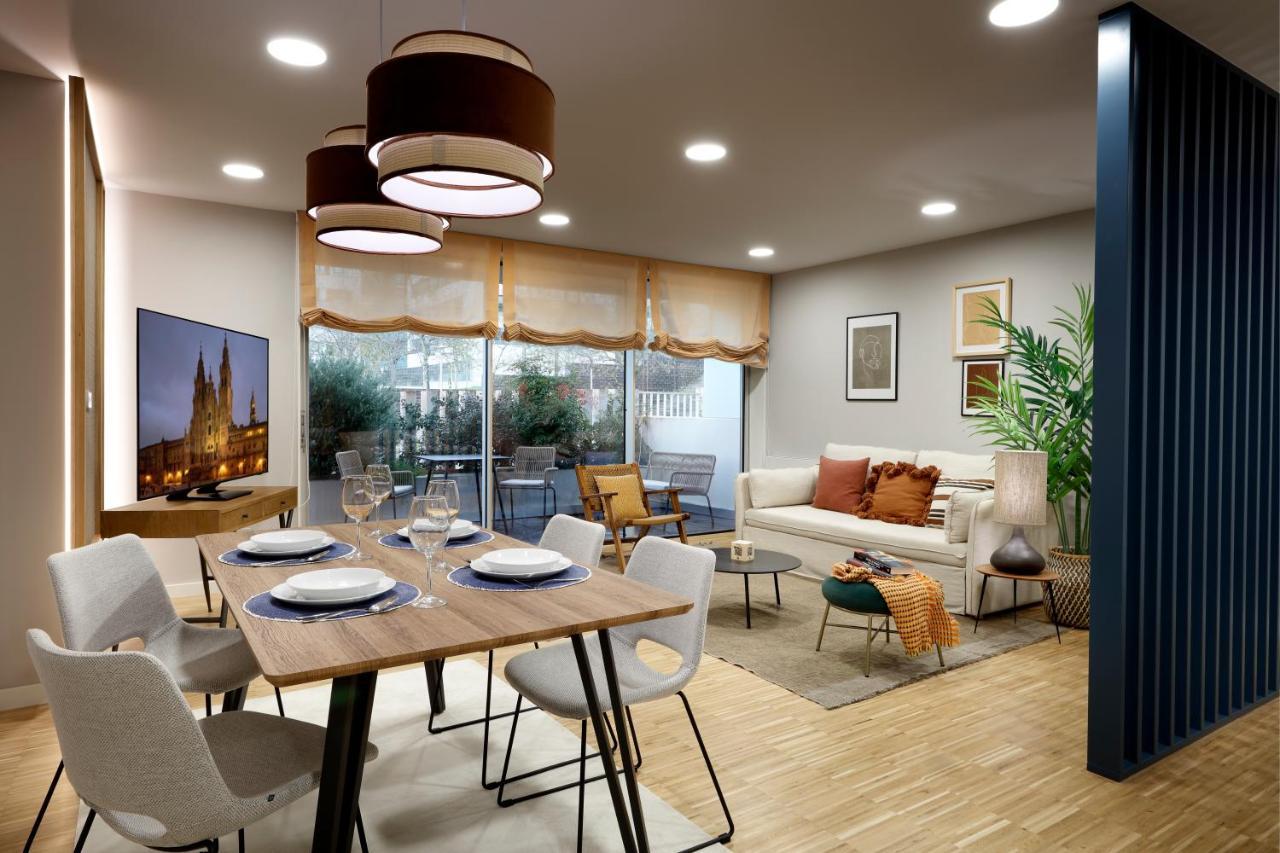 I Loft Santiago By Upper Luxury Housing Apartment ซานติอาโก เด กอมโปสเตลา ภายนอก รูปภาพ