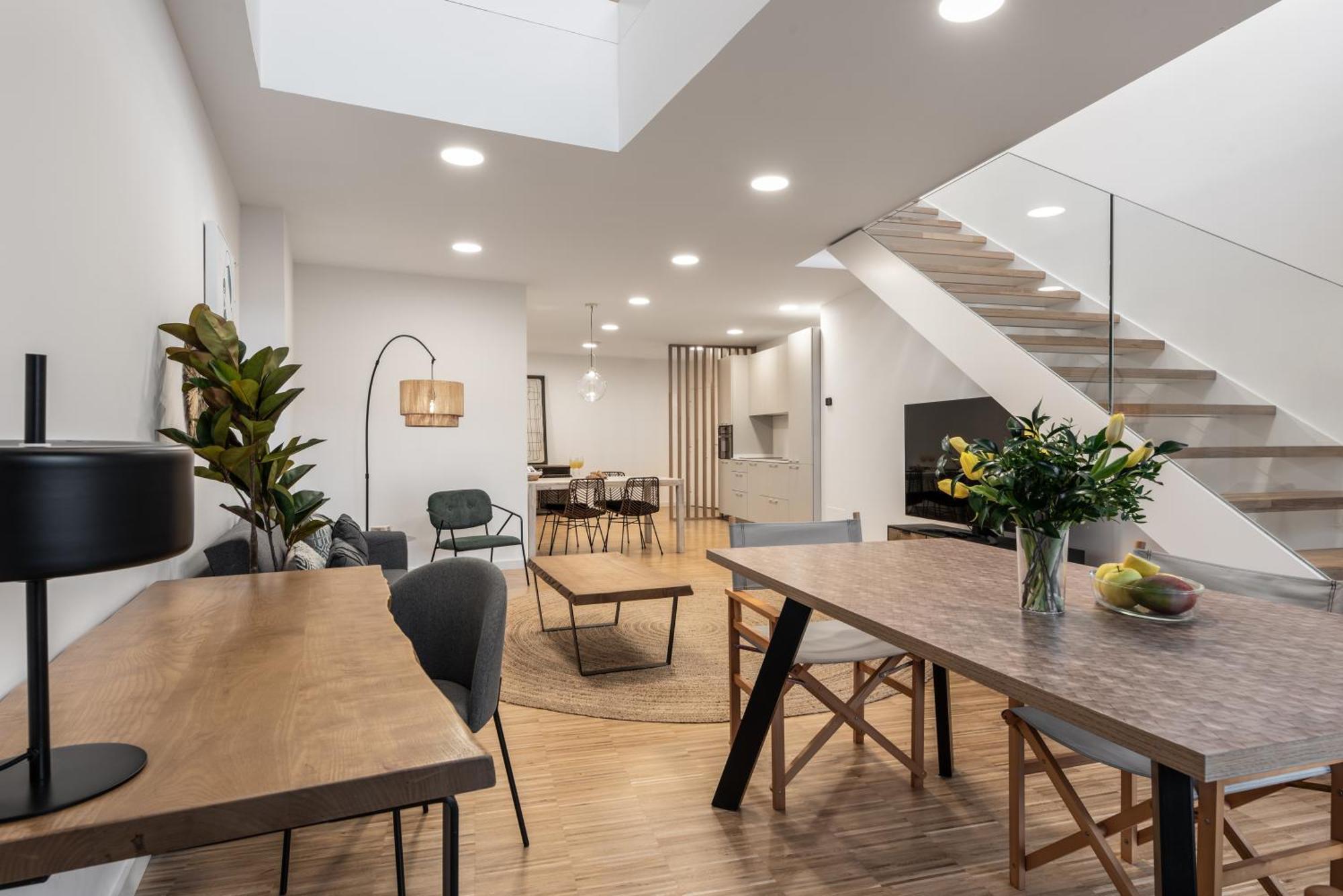 I Loft Santiago By Upper Luxury Housing Apartment ซานติอาโก เด กอมโปสเตลา ภายนอก รูปภาพ