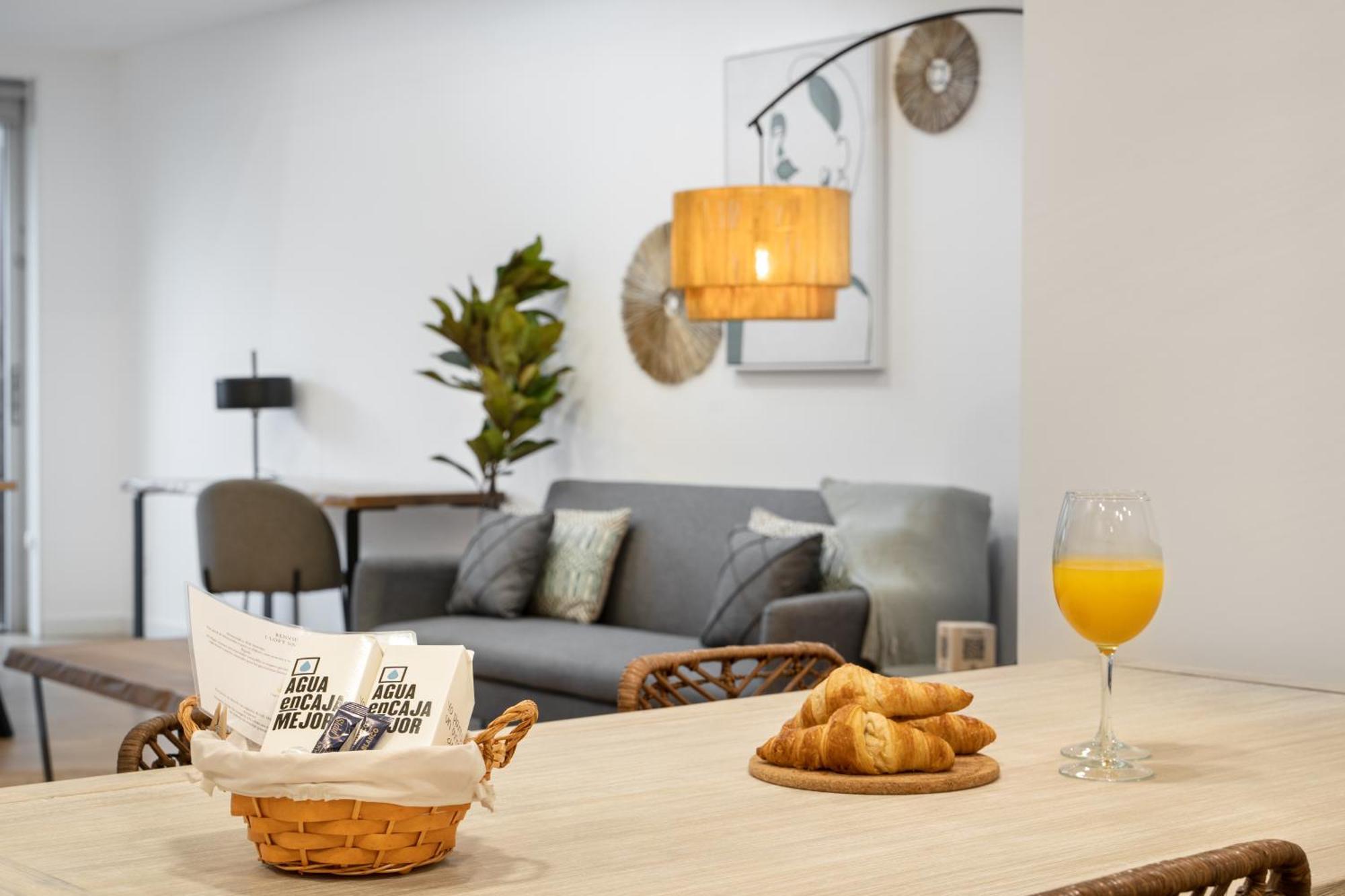 I Loft Santiago By Upper Luxury Housing Apartment ซานติอาโก เด กอมโปสเตลา ภายนอก รูปภาพ