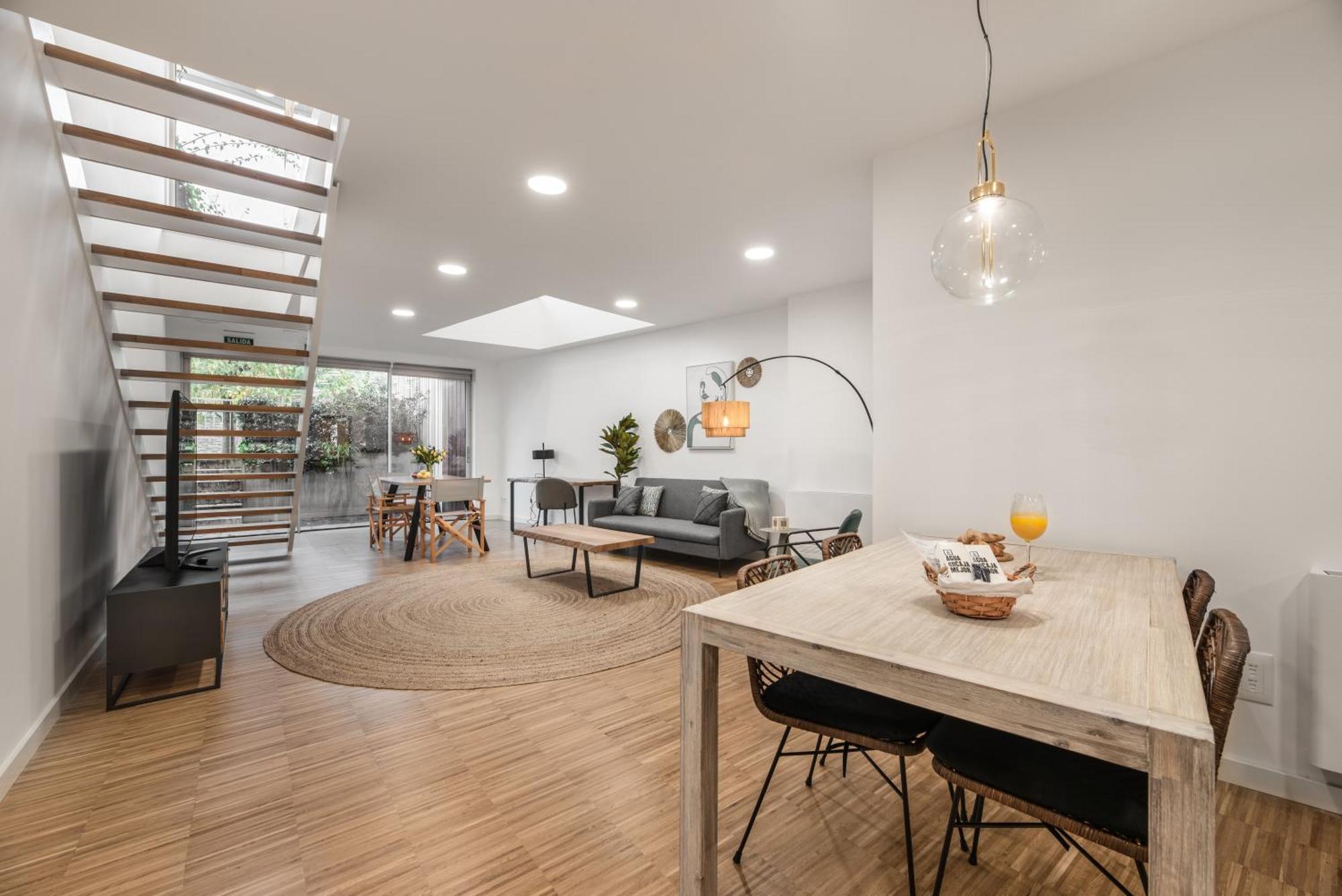 I Loft Santiago By Upper Luxury Housing Apartment ซานติอาโก เด กอมโปสเตลา ภายนอก รูปภาพ