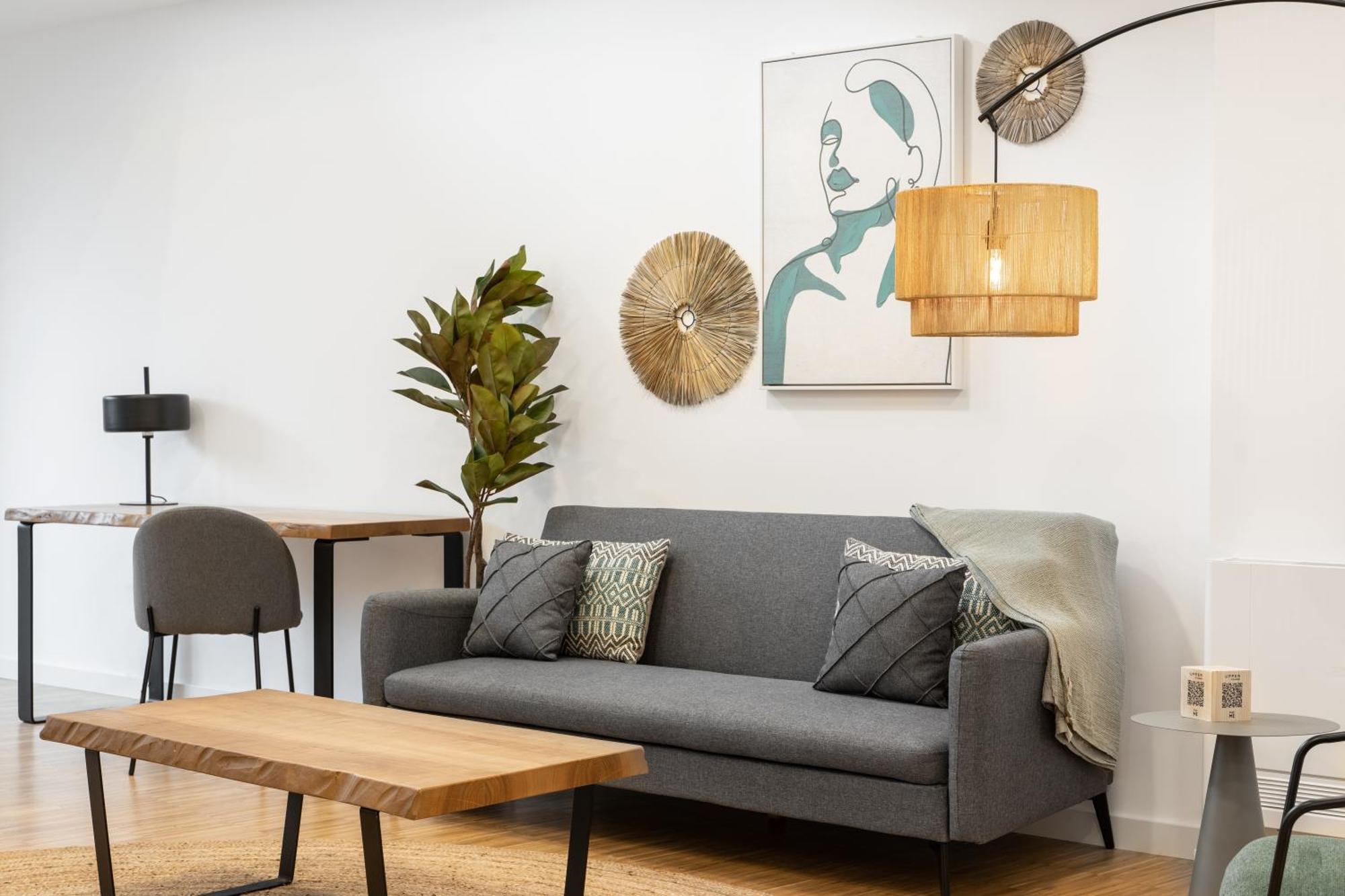 I Loft Santiago By Upper Luxury Housing Apartment ซานติอาโก เด กอมโปสเตลา ภายนอก รูปภาพ